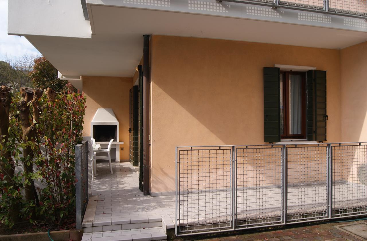 Appartamenti Villa Paola-Pochi Passi Dal Mare-Zona Piazza Aurora-Lido Di Jesolo Dış mekan fotoğraf